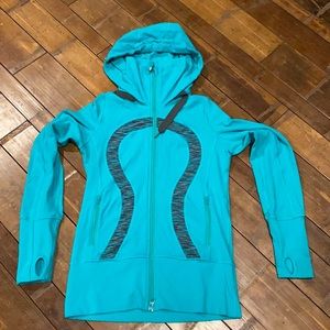 lululemon well loved hoodie jacket w/pockets Sz 4
